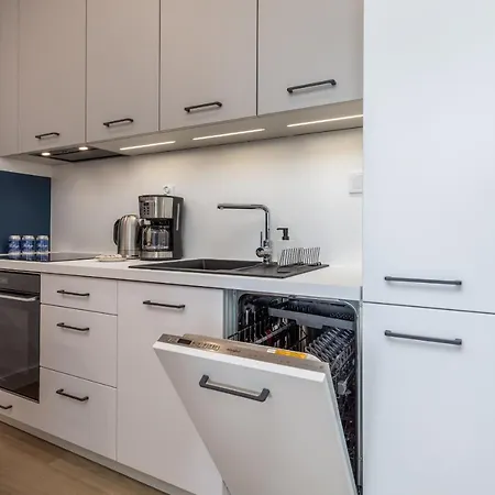 Polanki Aqua Baseny & By Renters Prestige